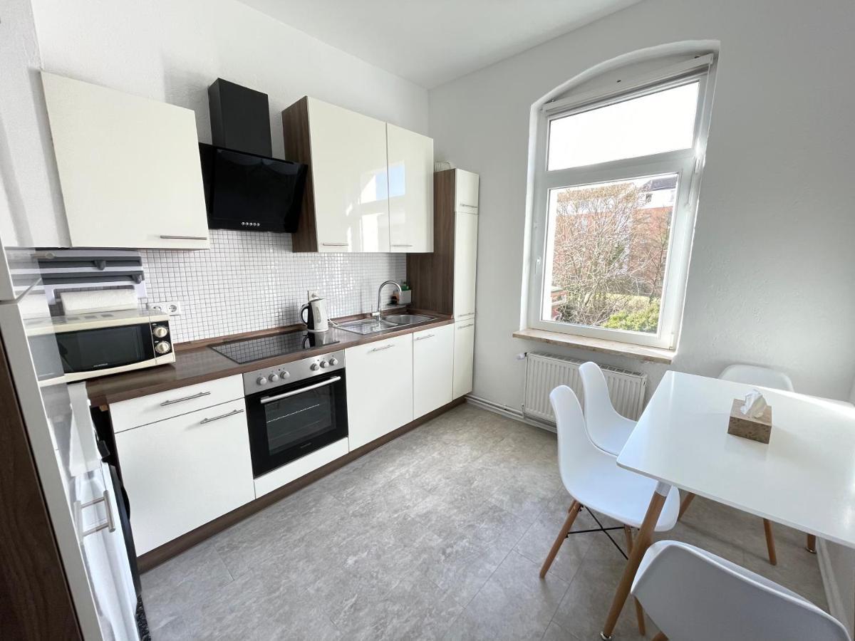75Qm - 3 Rooms - Free Parking - Mallibase Apartments Hannover Exteriör bild