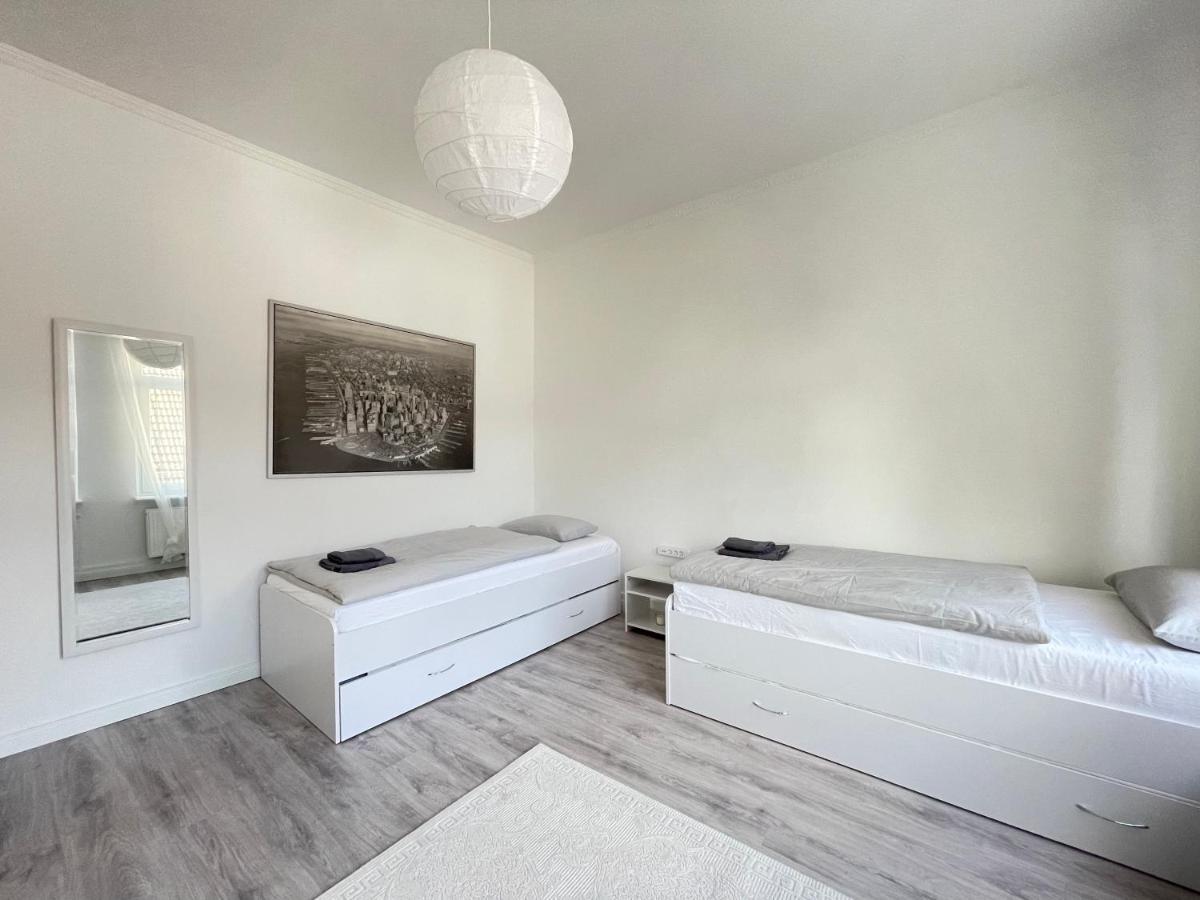 75Qm - 3 Rooms - Free Parking - Mallibase Apartments Hannover Exteriör bild